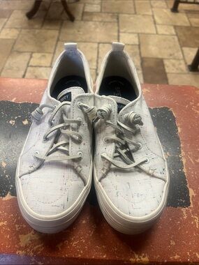 Sperry White Canvas Low-Top Sneakers with Multicolor Speckle size 7.5
